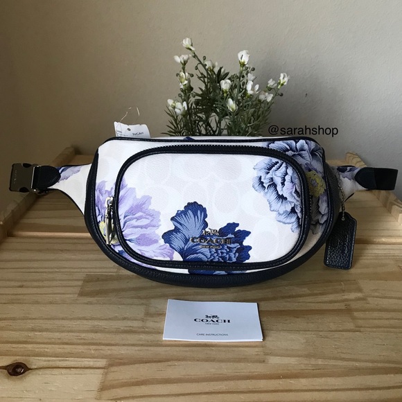 Coach Handbags - ✅Coach belt bag